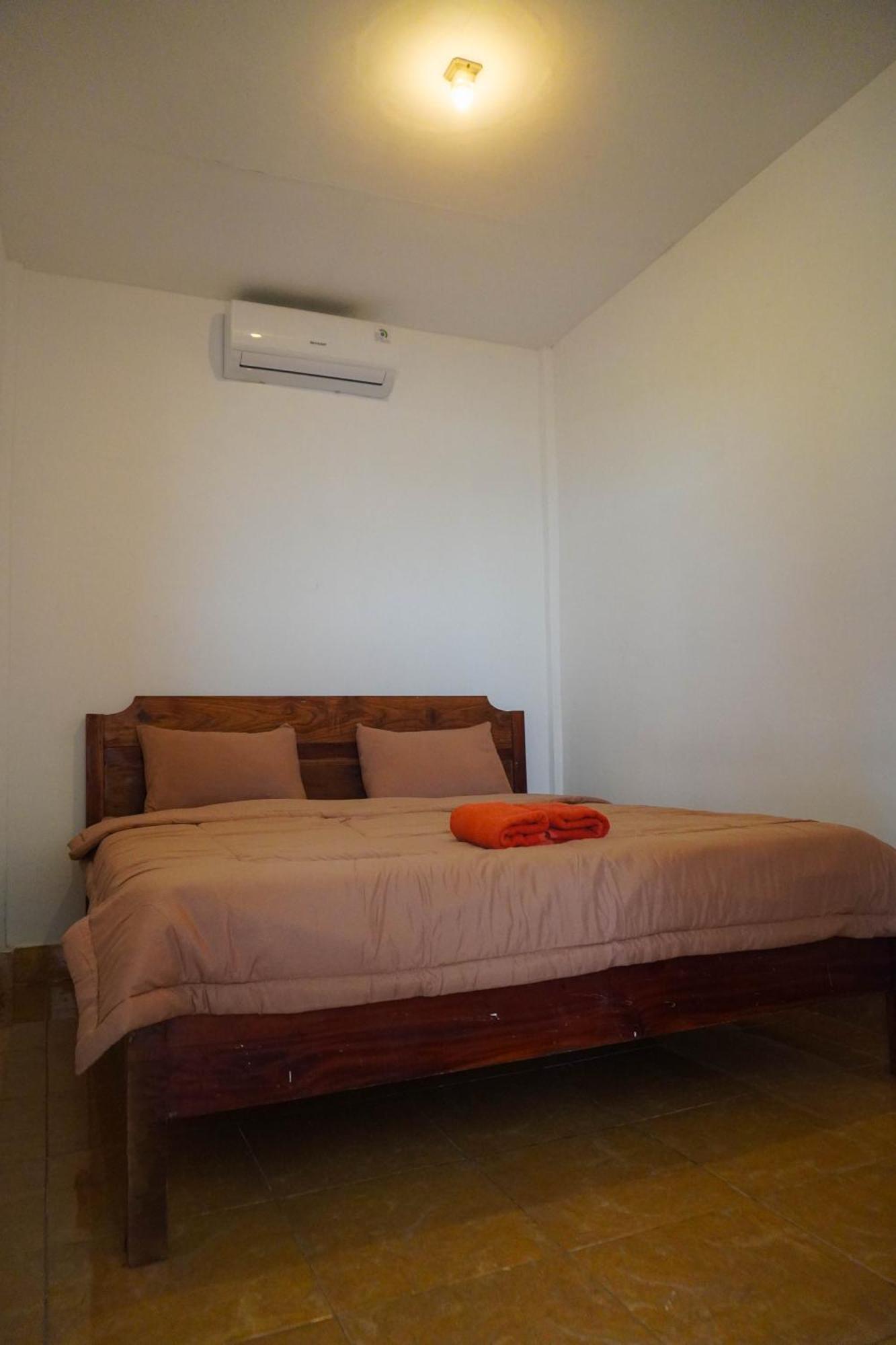 Indonesia Backpacker Hostels Kuta  Bagian luar foto