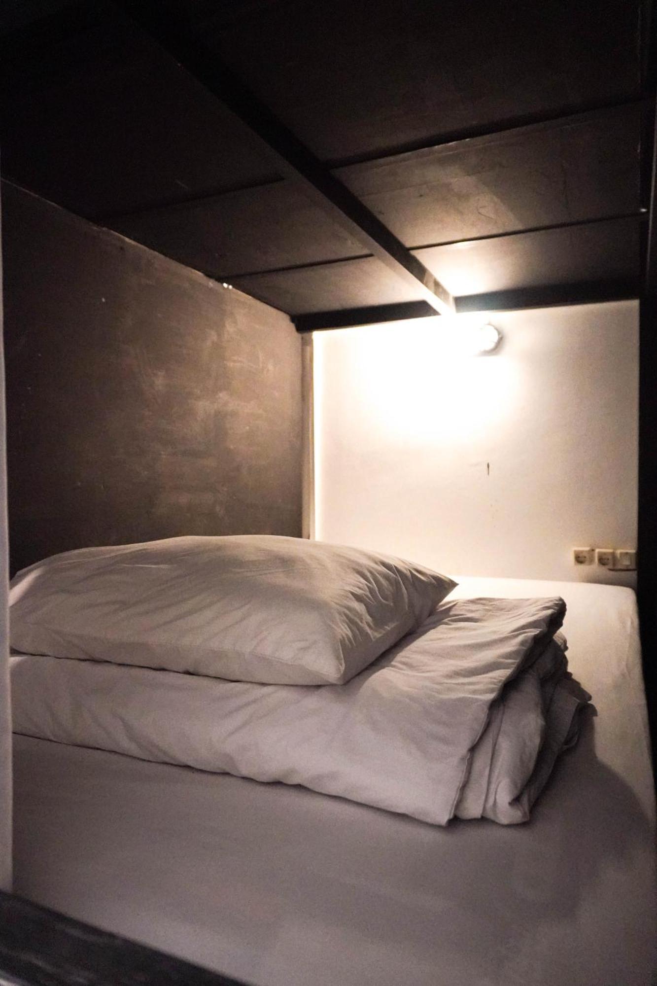 Indonesia Backpacker Hostels Kuta  Bagian luar foto